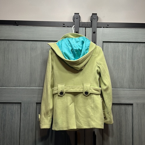 GAP honeydew green pea coat with teal lining. Women’s size M - Picture 2 of 4
